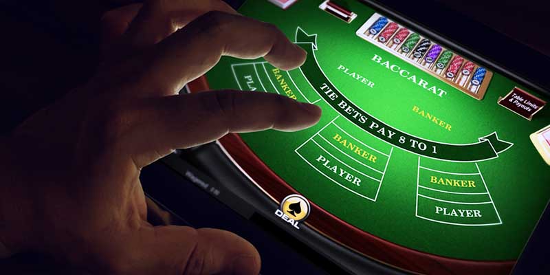 Các Biến Thể Của Baccarat tại F8BET: Bí quyết và kinh nghiệm