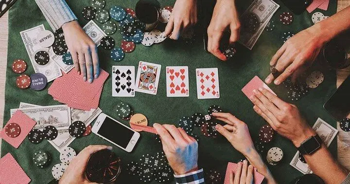 Cách chọn bàn Poker phù hợp: Tối ưu trải nghiệm chơi tại F8BET